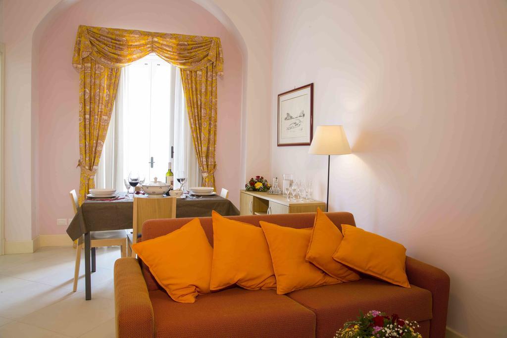 Aparthotel Dimora De Mauro 4*