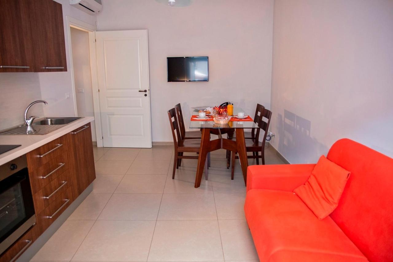 Dimora De Mauro Aparthotel 4*